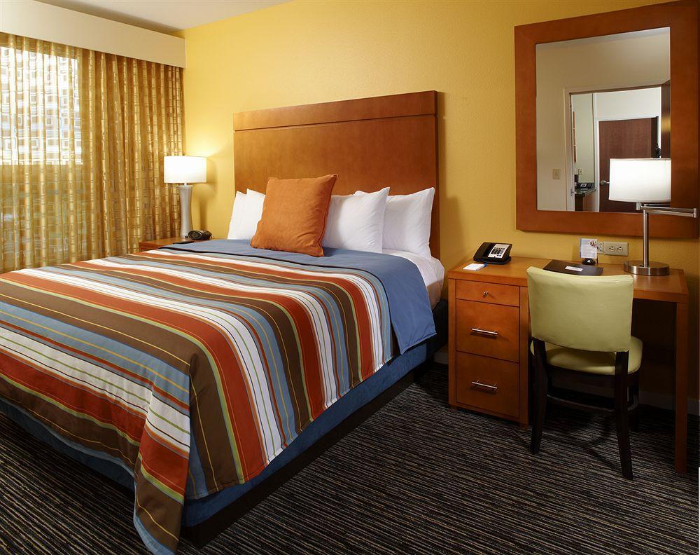 Hyatt House Boulder/Broomfield Δωμάτιο φωτογραφία